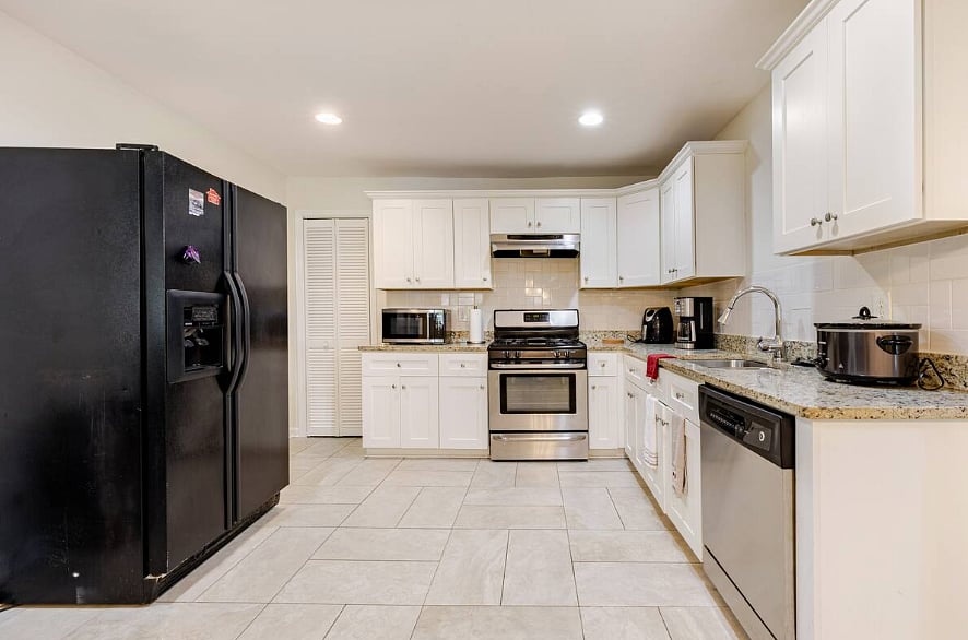 Furnished Finder property 896580_1 photo 13