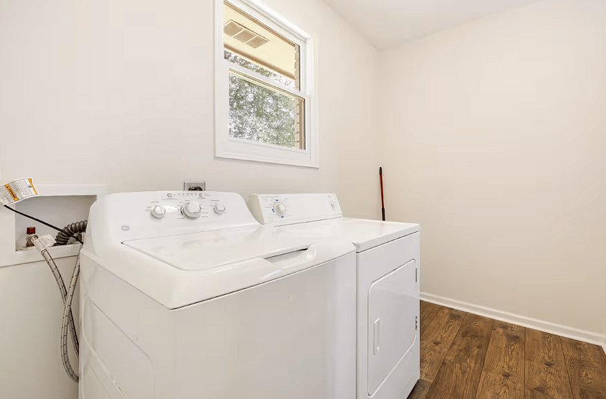 Furnished Finder property 896580_1 photo 44