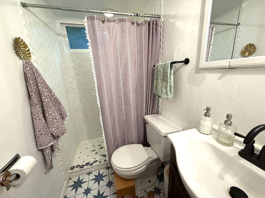 Furnished Finder property 896605_2 photo 8