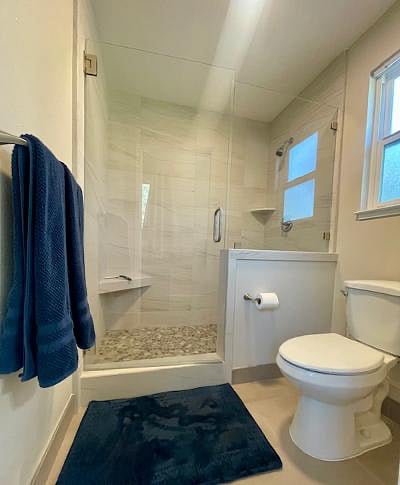 Glass shower door
