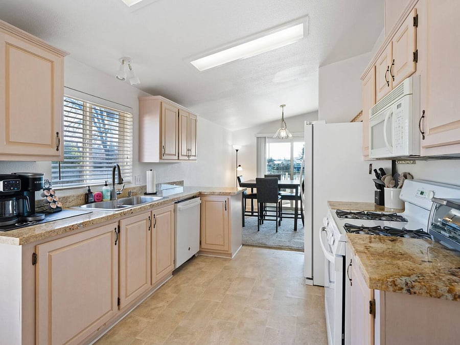 Furnished Finder property 896614_1 photo 7