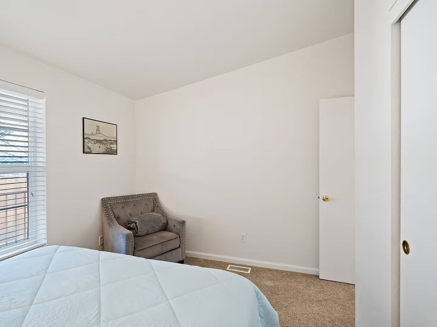 Furnished Finder property 896614_1 photo 21