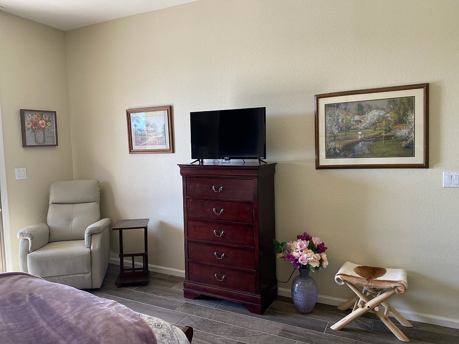 Furnished Finder property 896624_1 photo 4