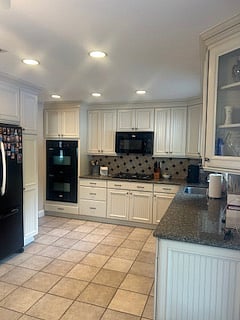 Furnished Finder property 896651_1 photo 4