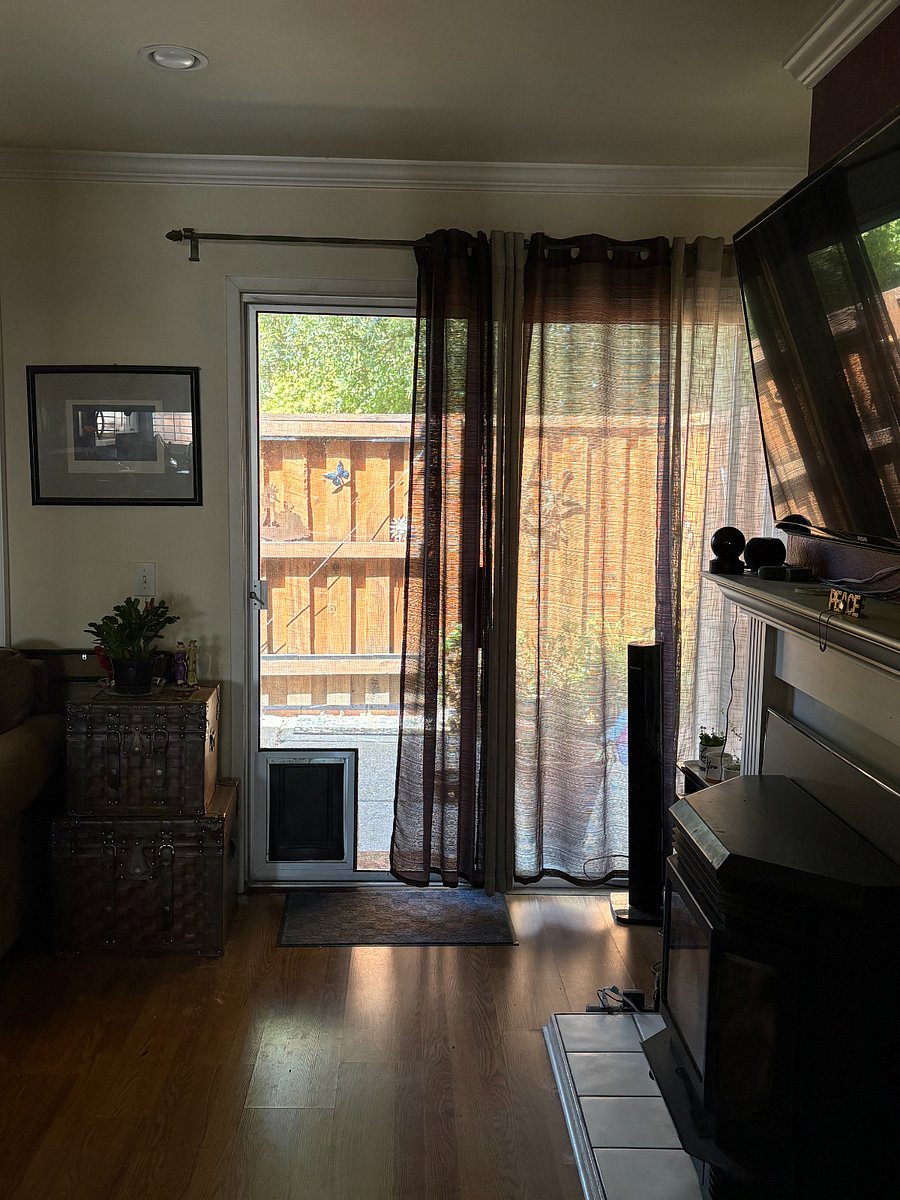 The view into the back patio from the hallway. 