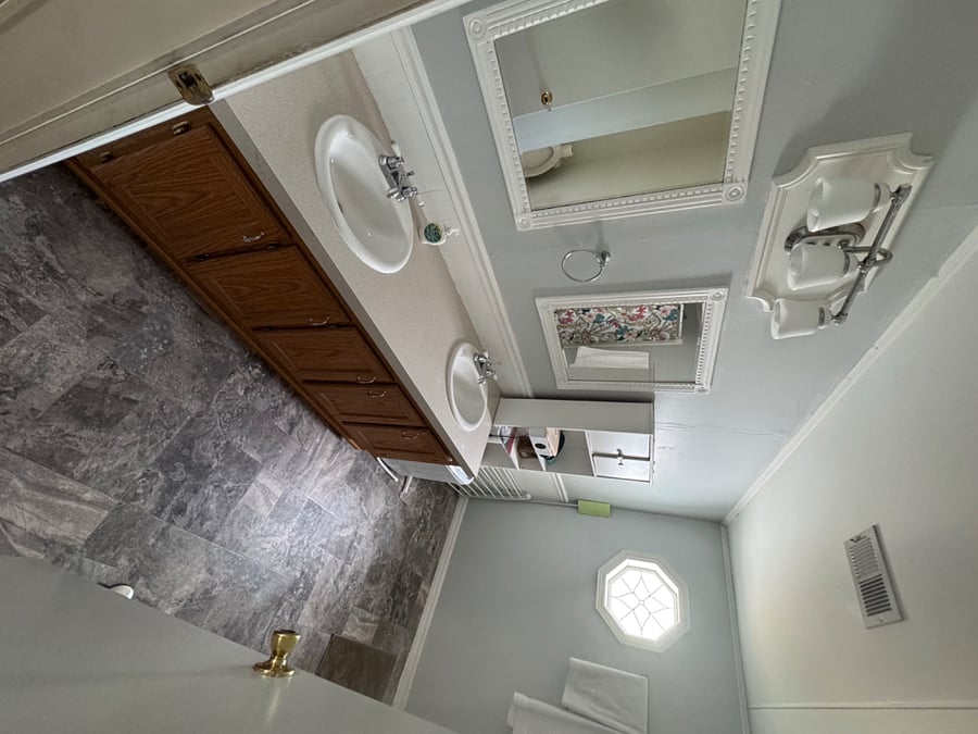 Furnished Finder property 896661_1 photo 4