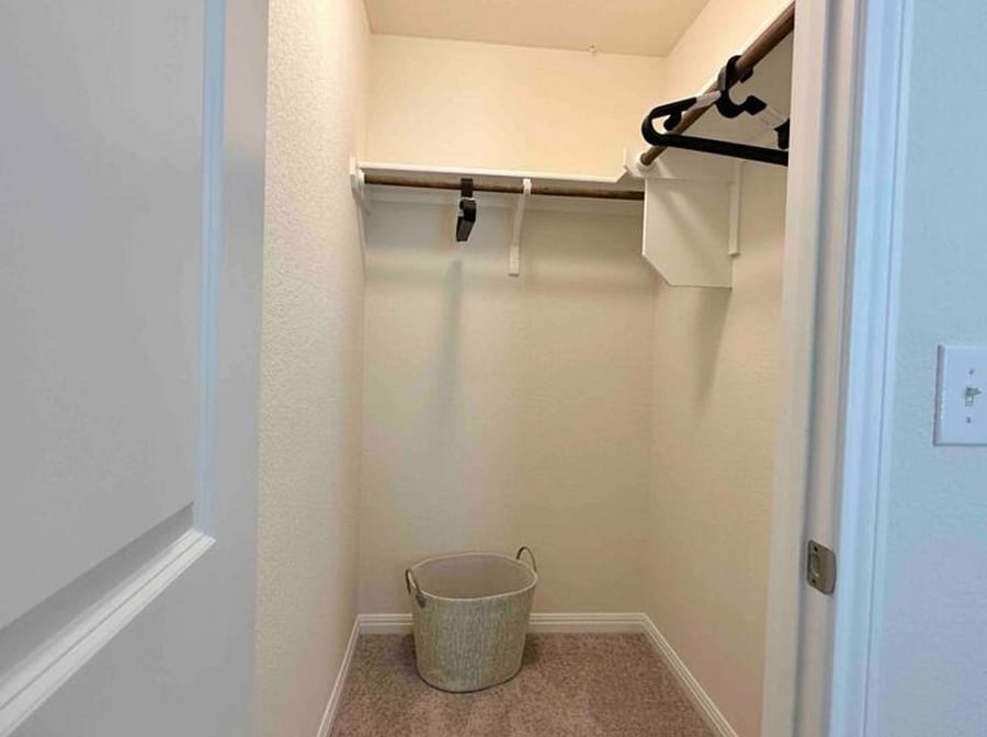 Furnished Finder property 896666_1 photo 13