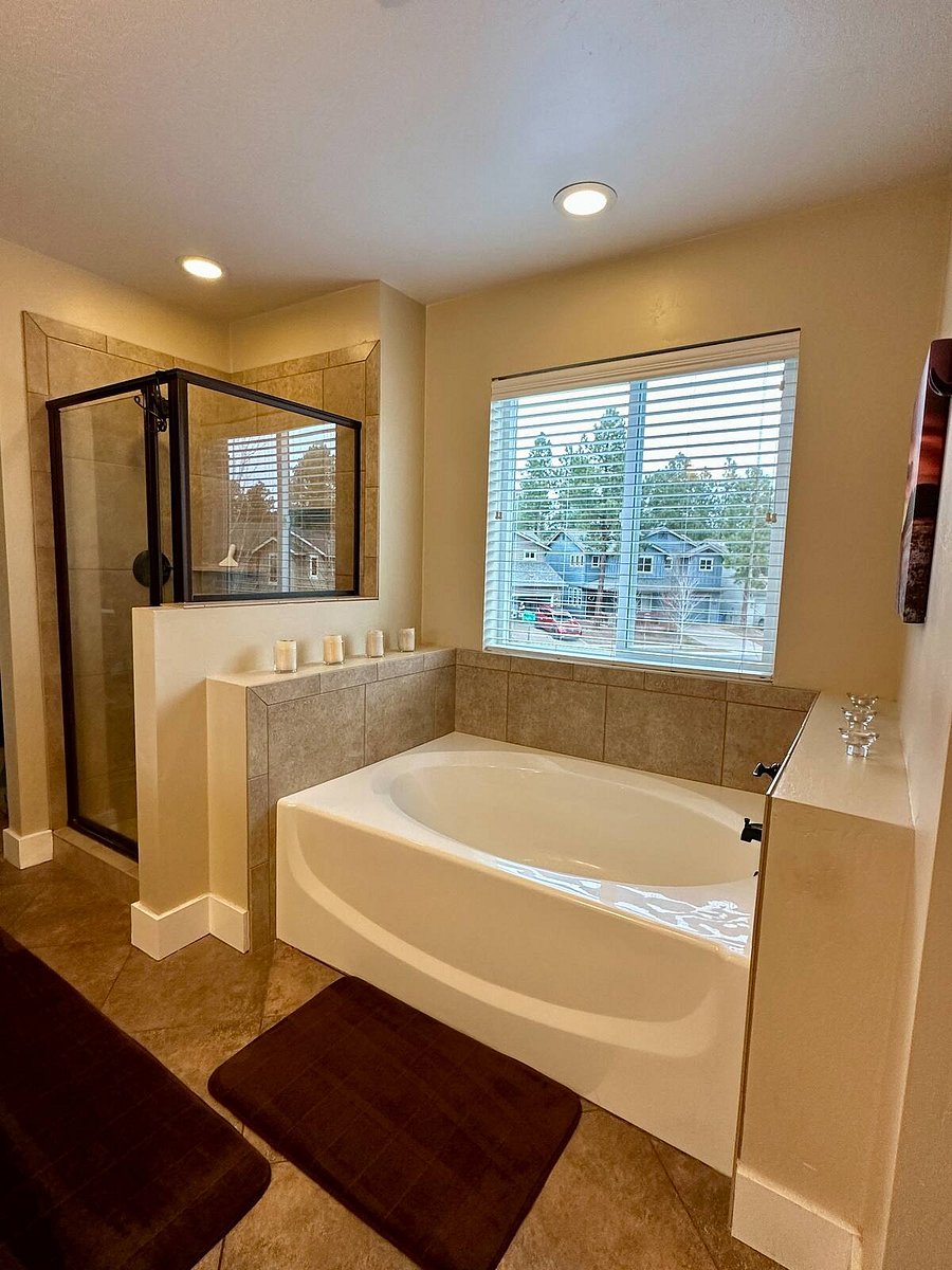 Furnished Finder property 896693_1 photo 8