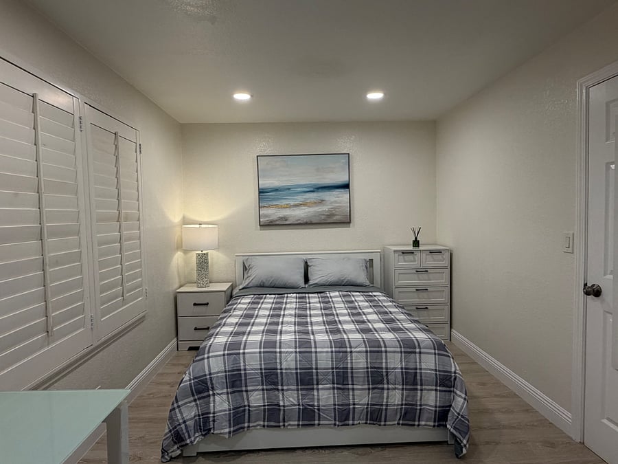 Furnished Finder property 896706_3 photo 3