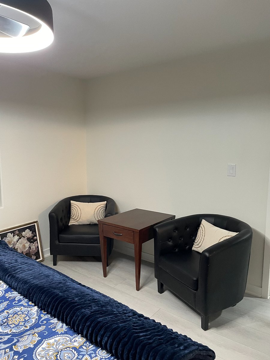 Furnished Finder property 896712_1 photo 8