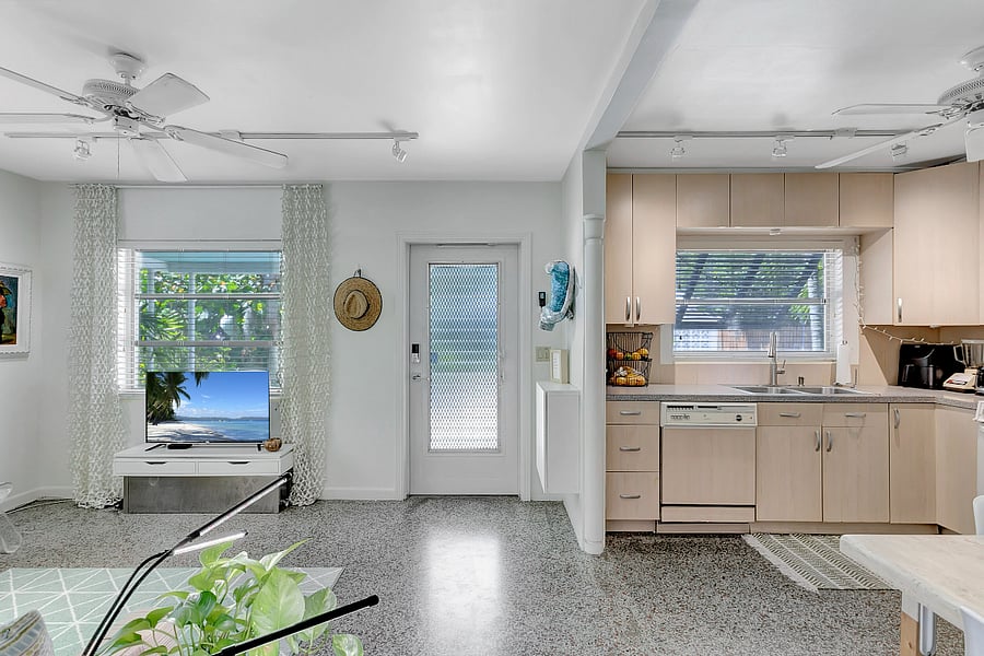 Furnished Finder property 896725_1 photo 12
