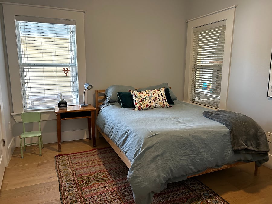 Bedroom 2 - queen bed.