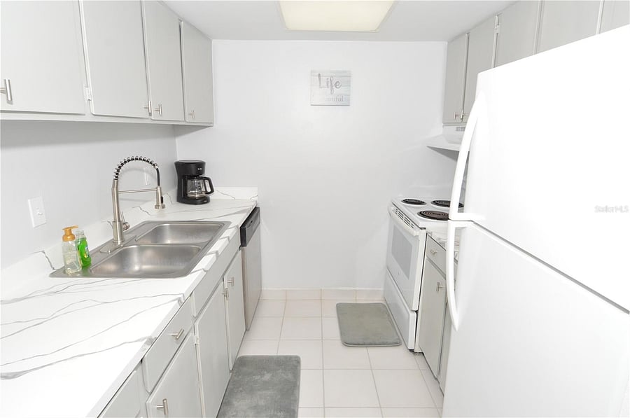 Furnished Finder property 896775_3 photo 7