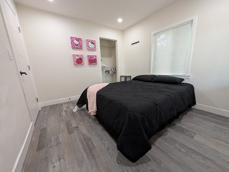 Furnished Finder property 896780_1 photo 10