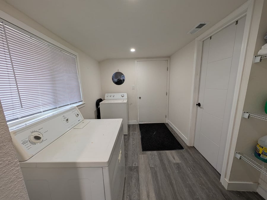 Furnished Finder property 896780_1 photo 18