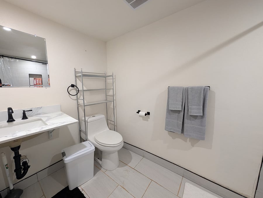Furnished Finder property 896780_1 photo 22