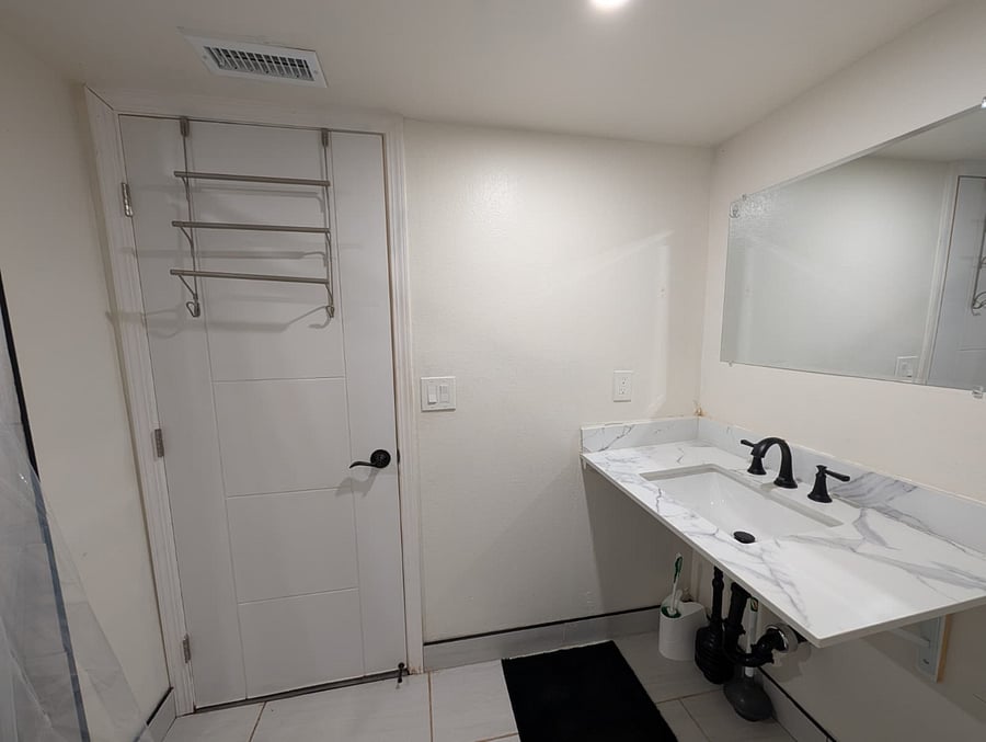 Furnished Finder property 896780_1 photo 24