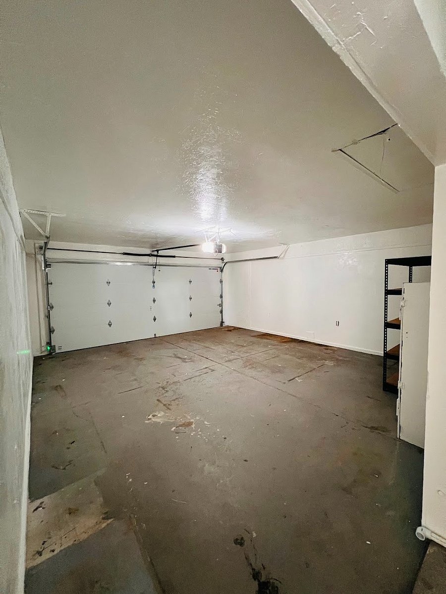 2 car garage!