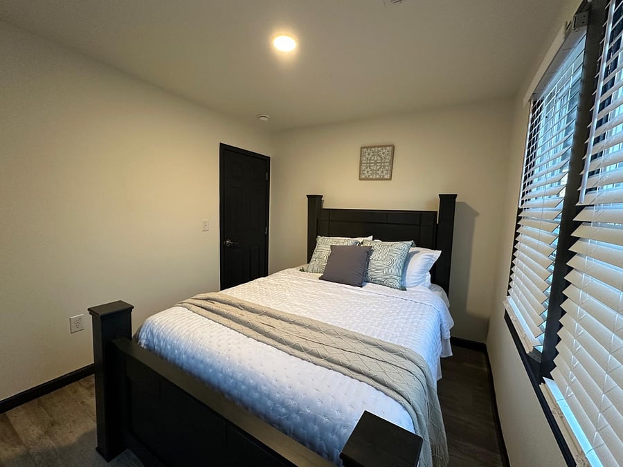 Furnished Finder property 896804_1 photo 9
