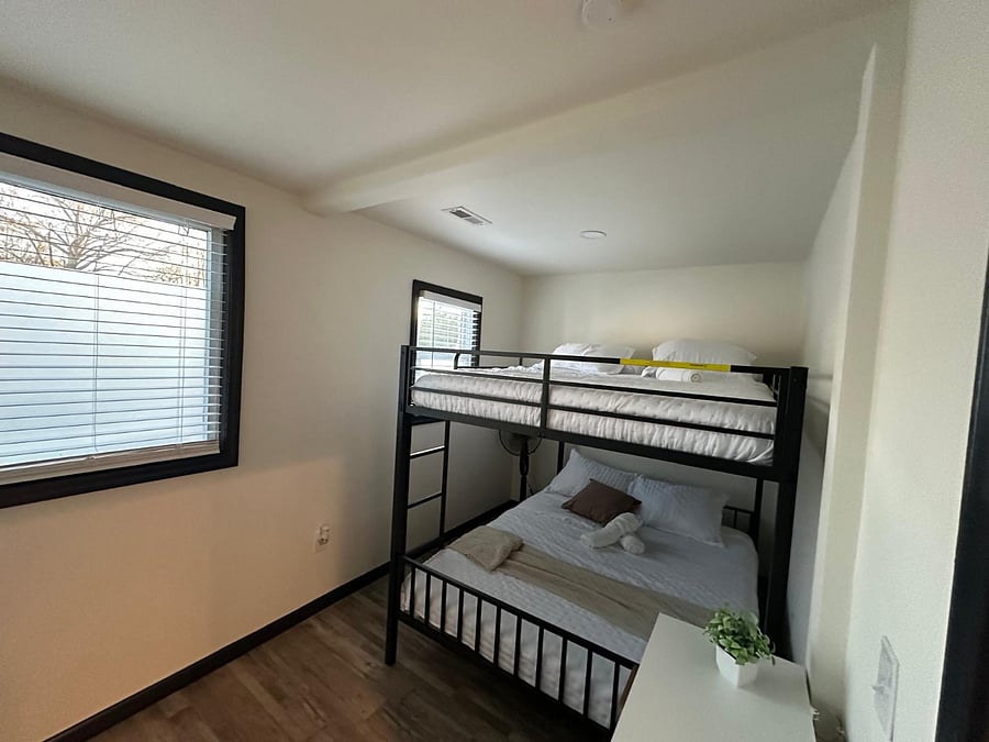 Furnished Finder property 896804_1 photo 16