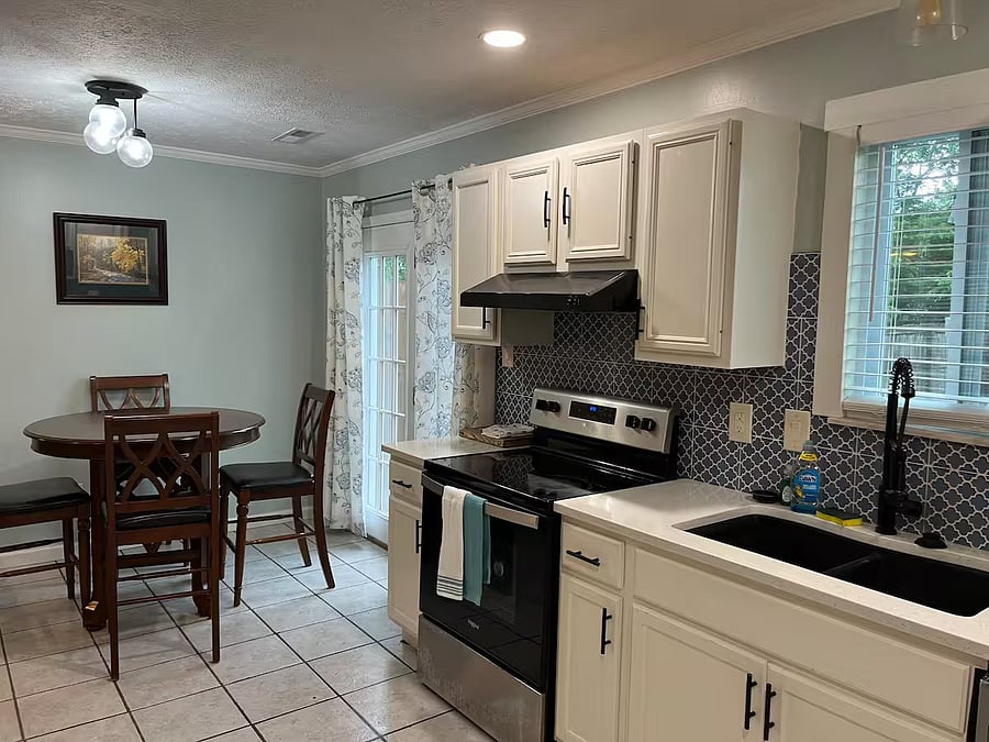 Furnished Finder property 896806_1 photo 6