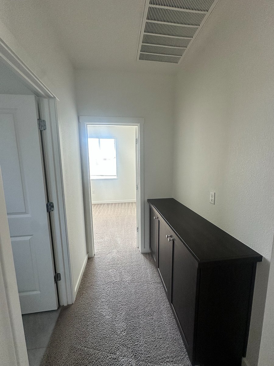 Furnished Finder property 896811_1 photo 17