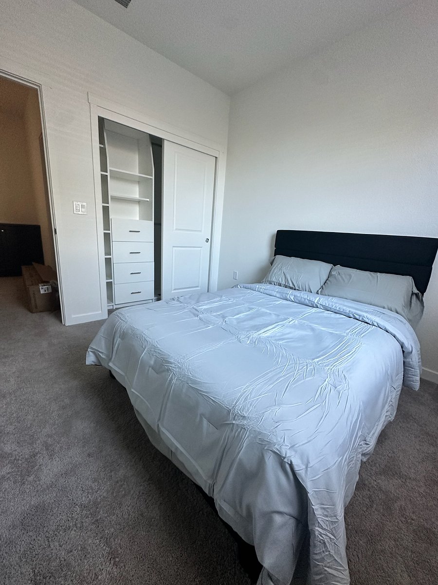 Furnished Finder property 896811_1 photo 16