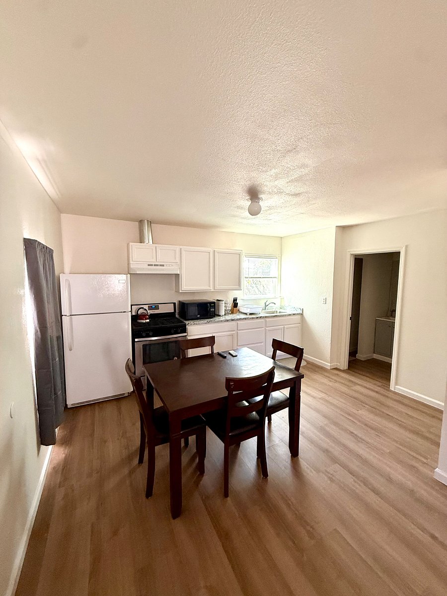 Furnished Finder property 896812_1 photo 4