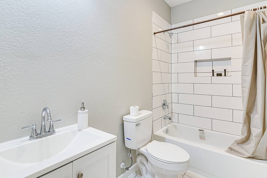 Furnished Finder property 896815_1 photo 15