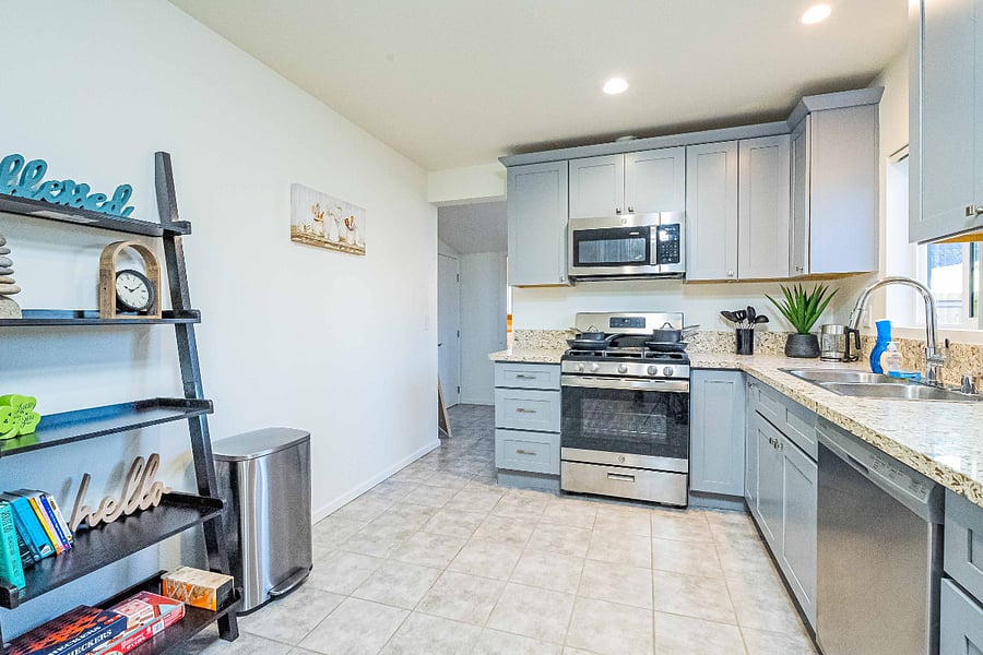 Furnished Finder property 896849_1 photo 9