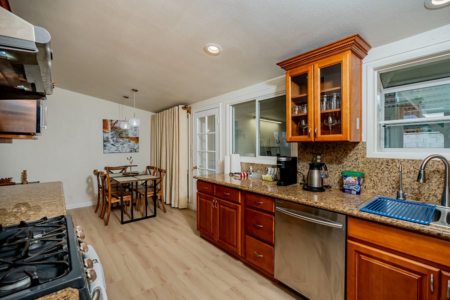 Furnished Finder property 896858_1 photo 31