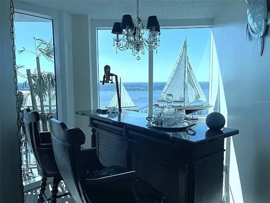 Furnished Finder property 896880_1 photo 4