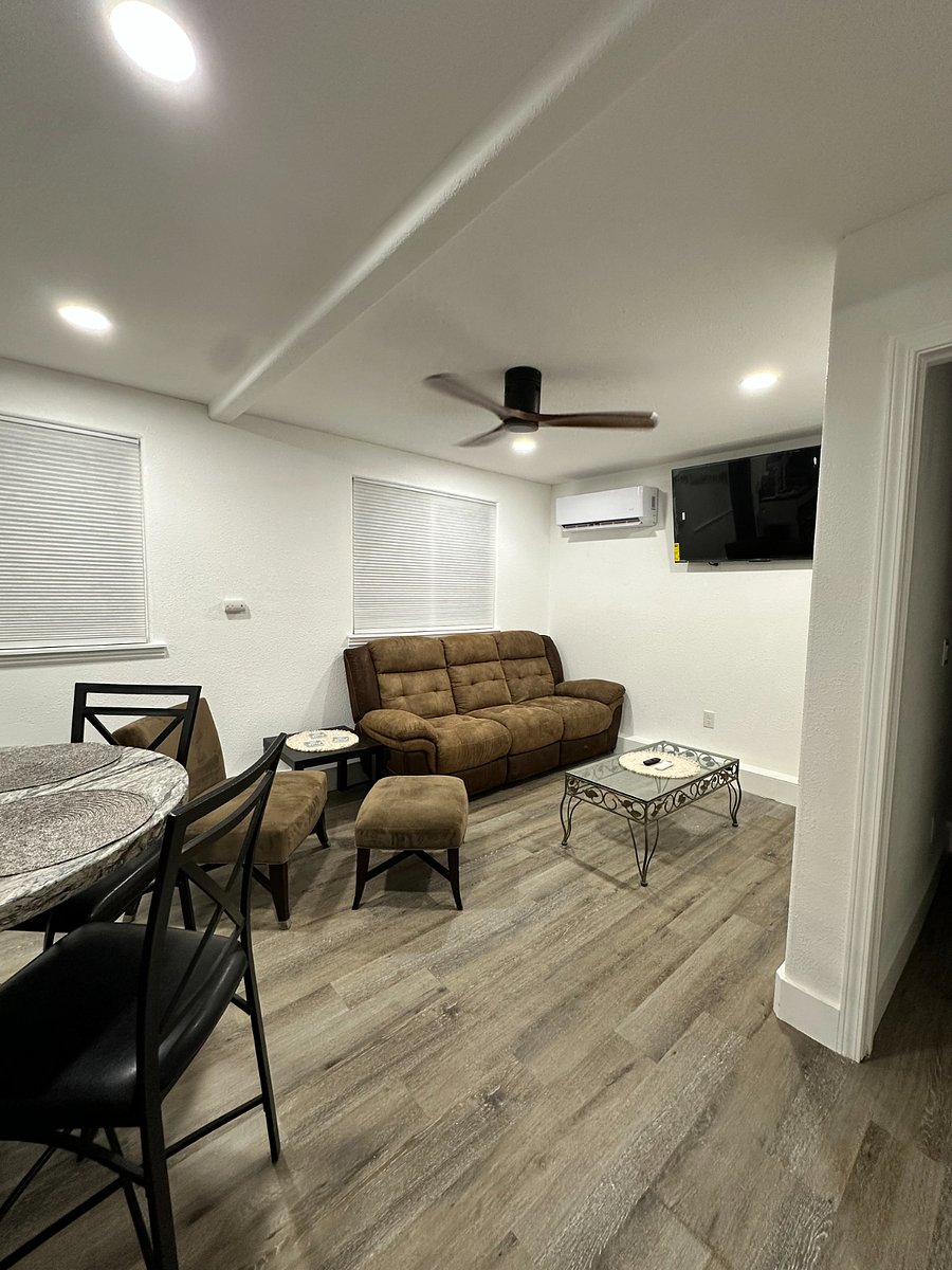 Furnished Finder property 896891_1 photo 3