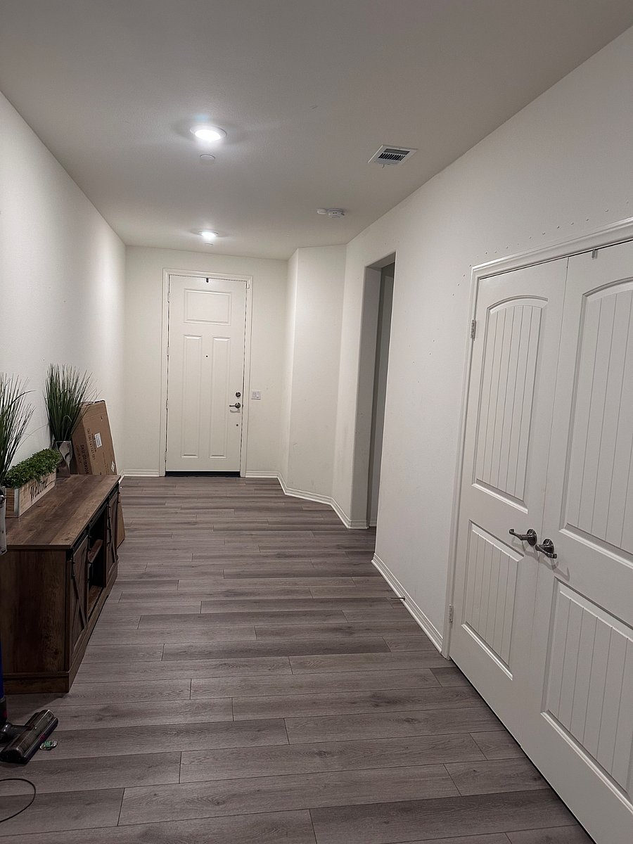 Furnished Finder property 896937_1 photo 9