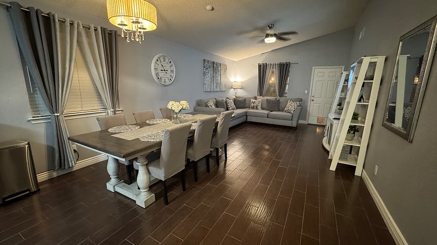 Furnished Finder property 896957_1 photo 3