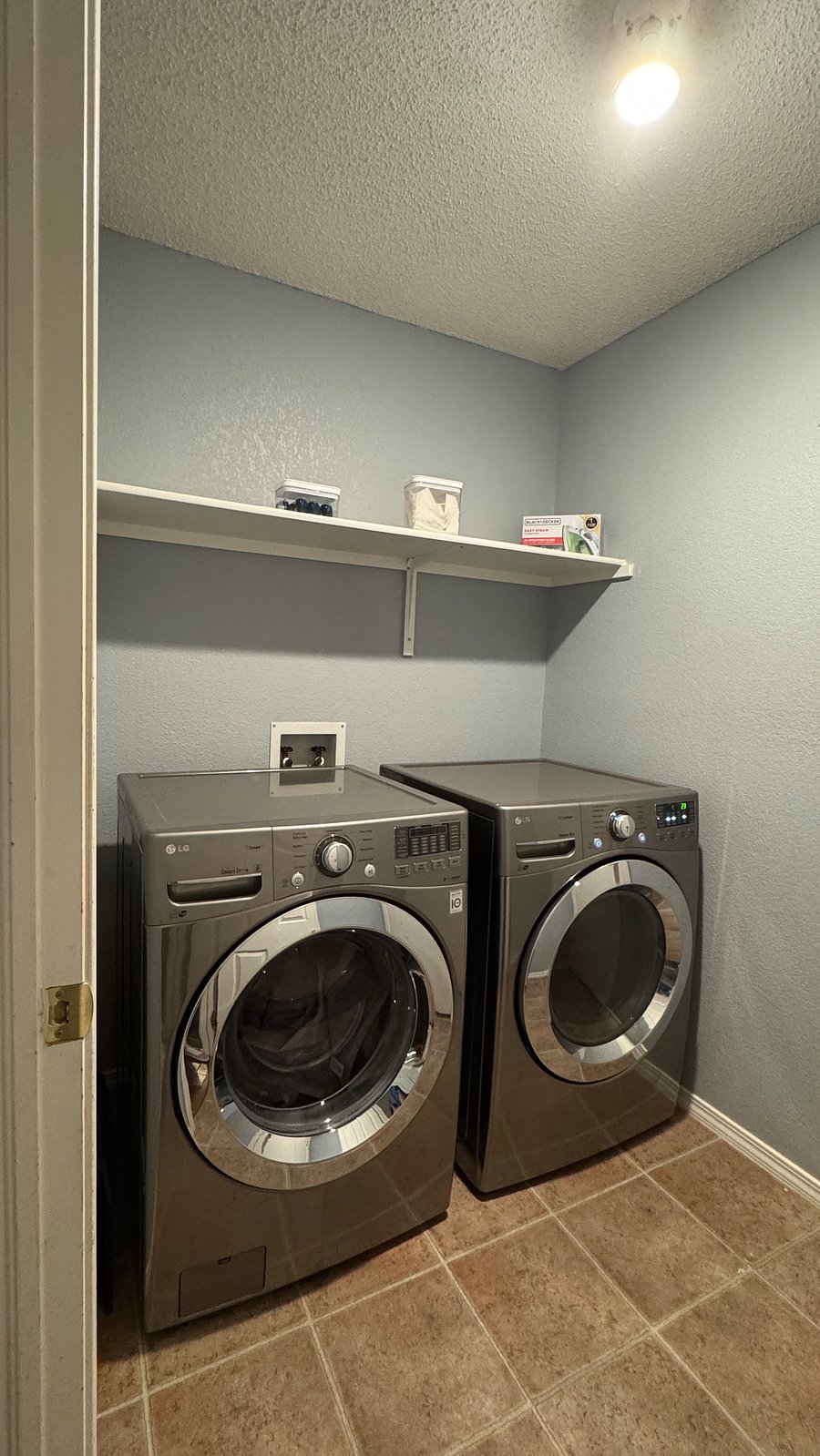 Furnished Finder property 896957_1 photo 6