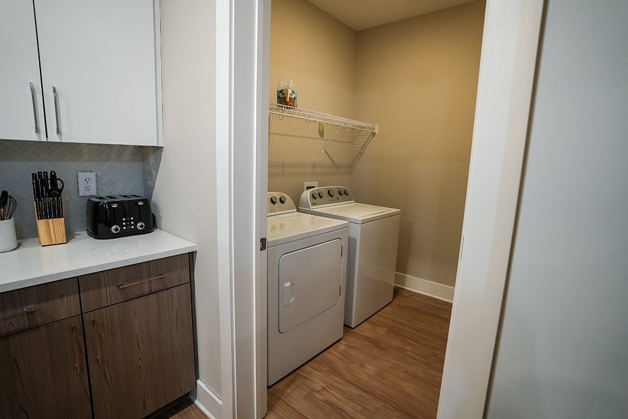 Furnished Finder property 896988_1 photo 7