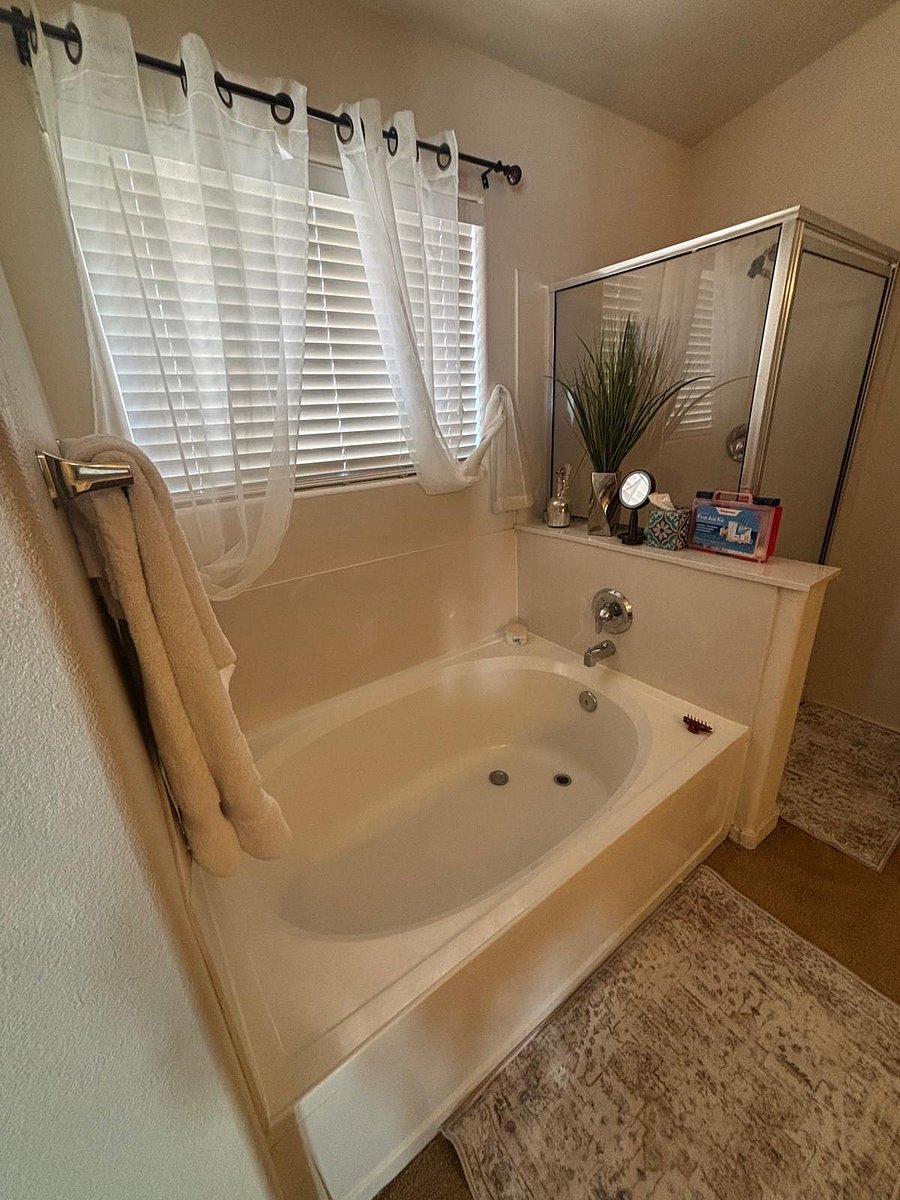 Furnished Finder property 897054_1 photo 9