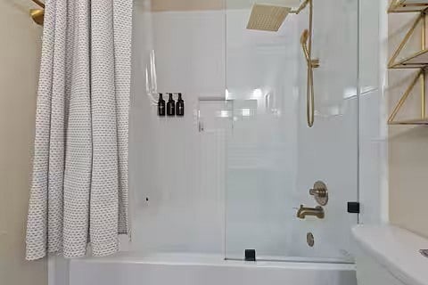 Furnished Finder property 897087_1 photo 23