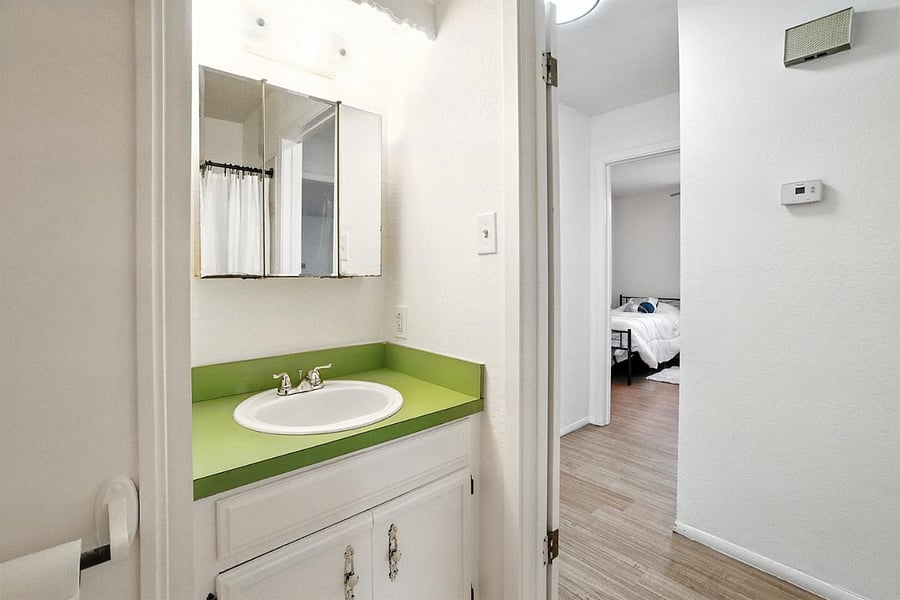 Furnished Finder property 897097_1 photo 16