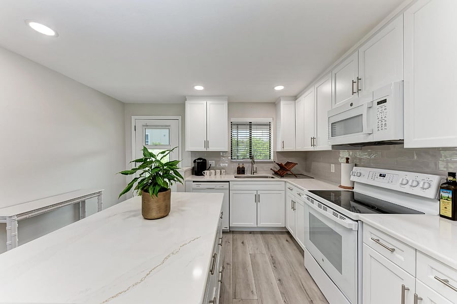 Furnished Finder property 897098_1 photo 8