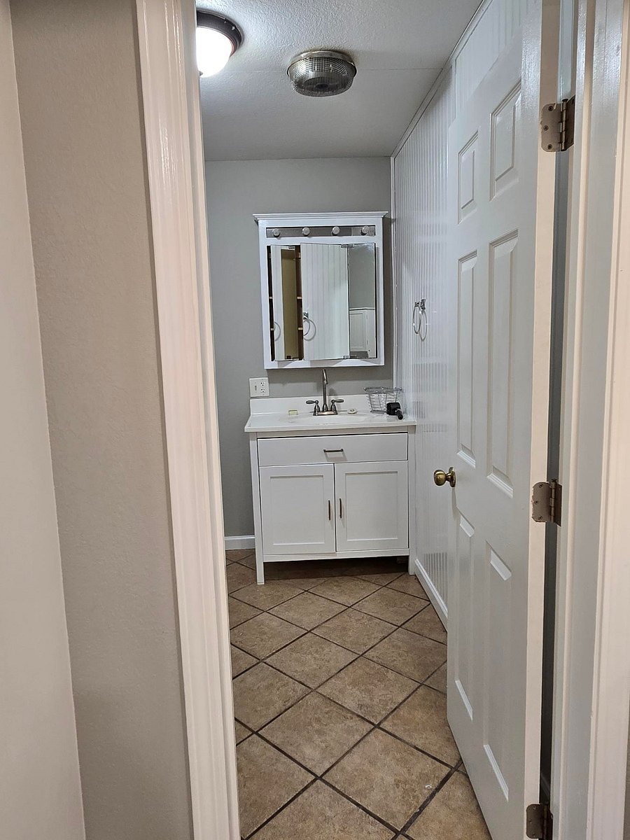 Furnished Finder property 897128_1 photo 6
