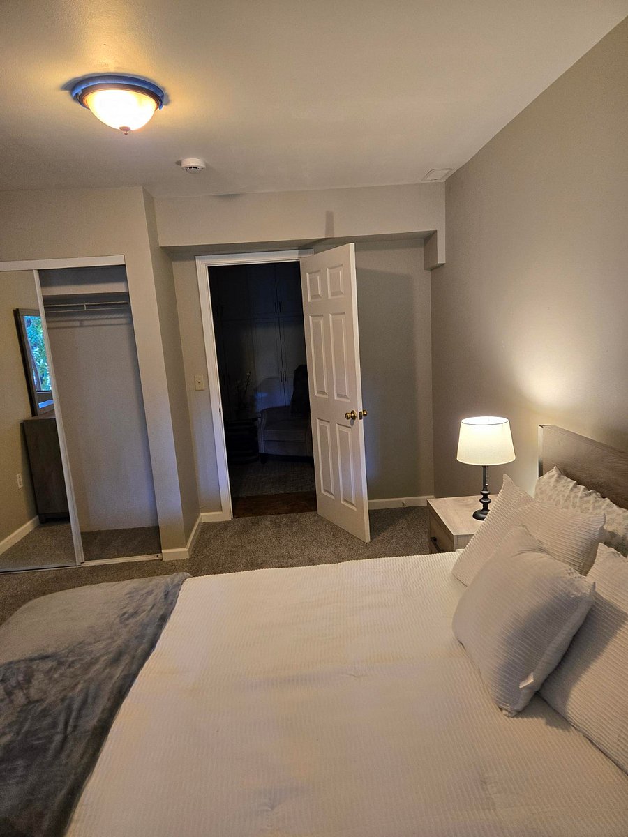 Furnished Finder property 897128_1 photo 19
