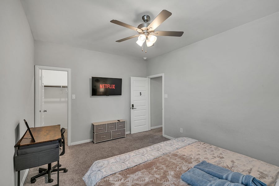 Furnished Finder property 897161_1 photo 27
