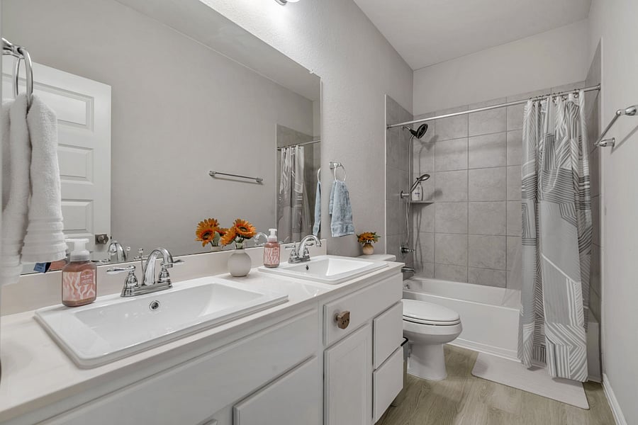 Furnished Finder property 897161_1 photo 37