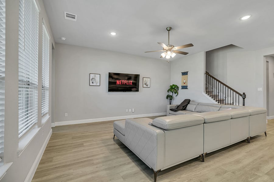 Furnished Finder property 897161_1 photo 60