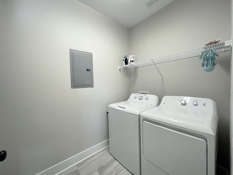 Furnished Finder property 897165_1 photo 14