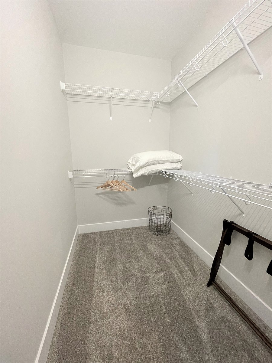 Furnished Finder property 897165_1 photo 12