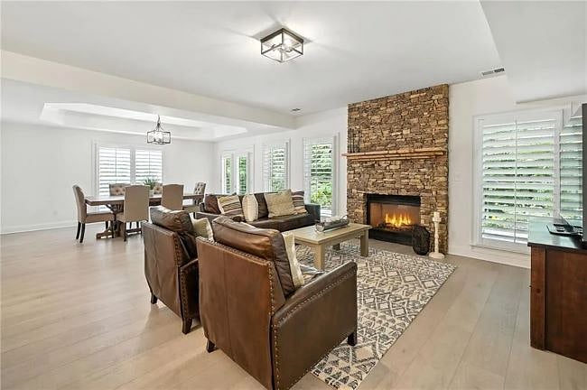 Furnished Finder property 897175_1 photo 4