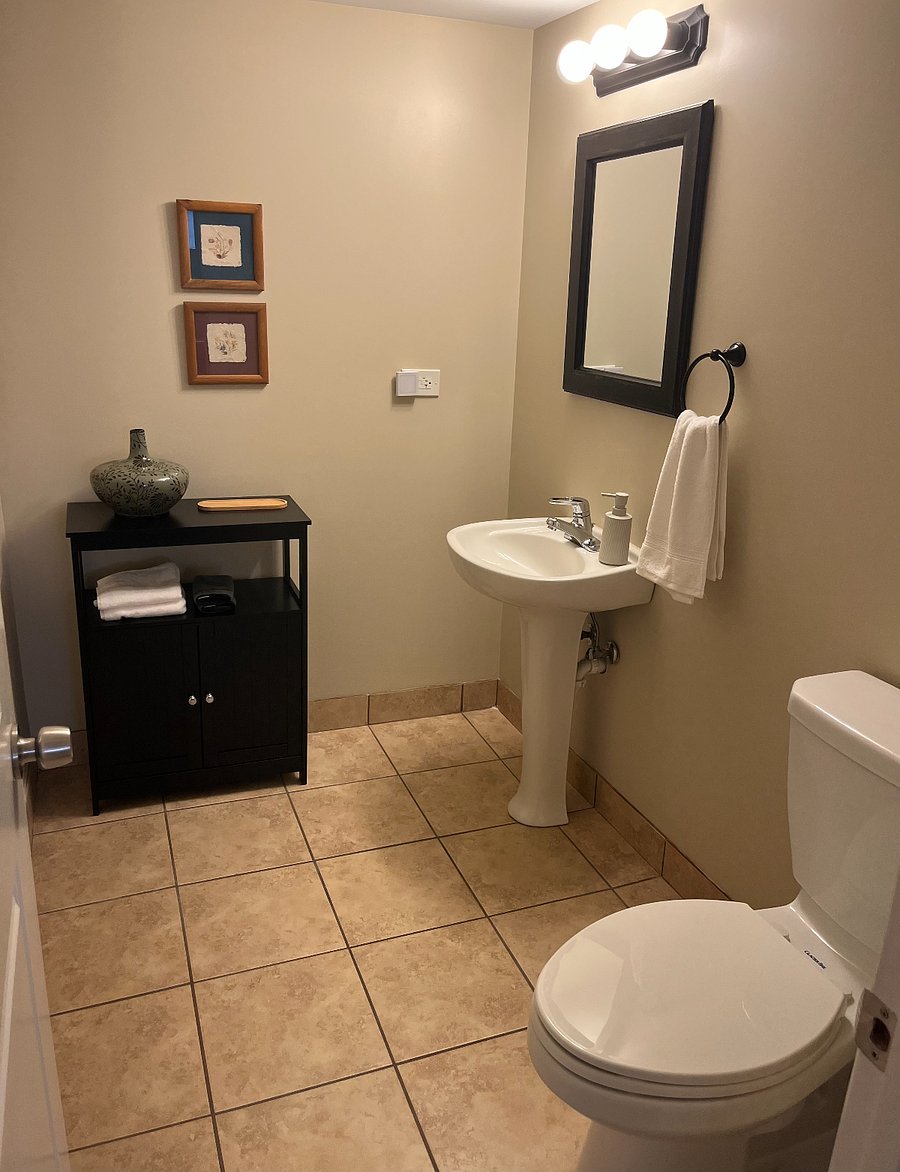 Basement powder room